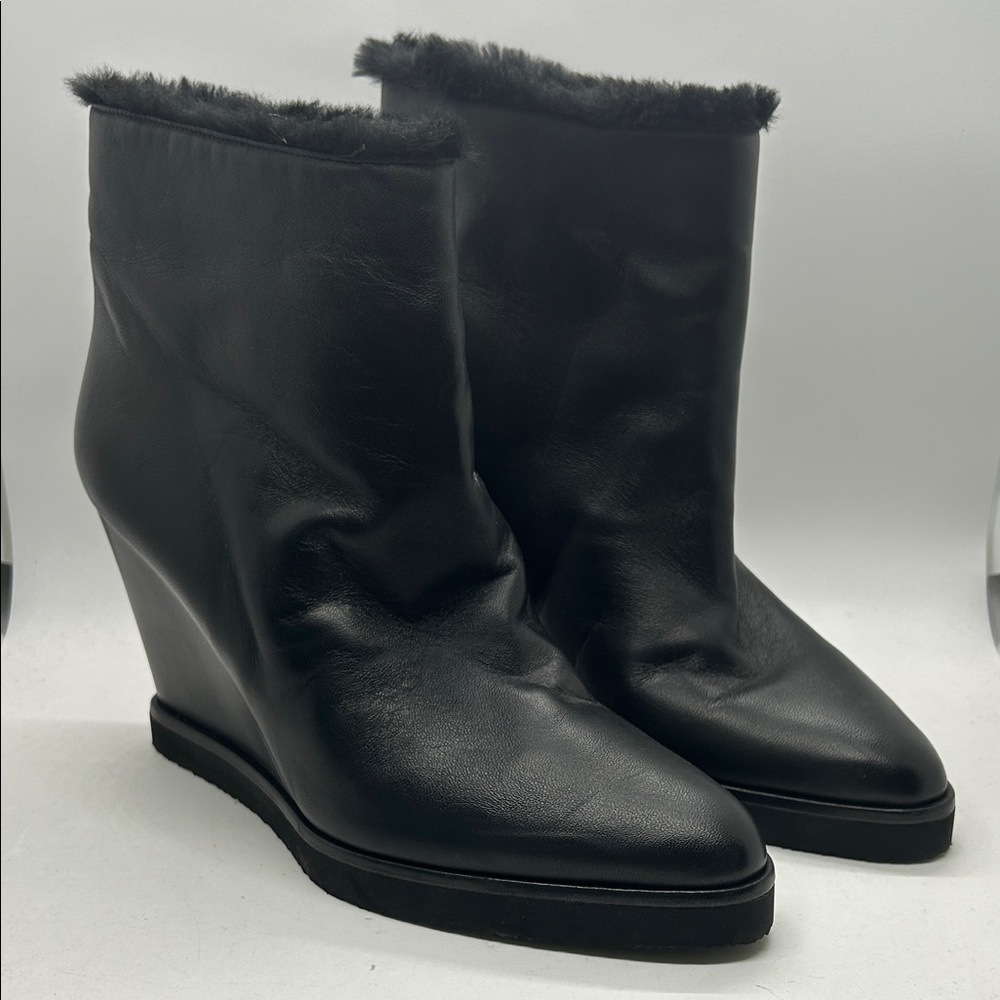 Tamara Mellon Sexy Black Leather Fur Wedge Ankle Boots Shoes **Size 39** 🌹🌹 - Picture 1 of 10